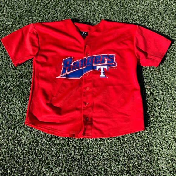red white and blue baseball jersey